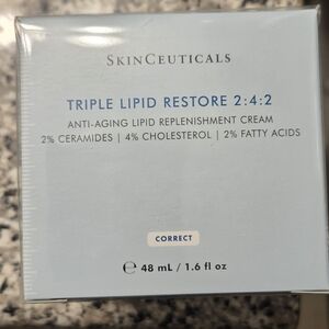 SkinCeuticals Triple Lipid Restore 2:4:2 Cream - Light Blue